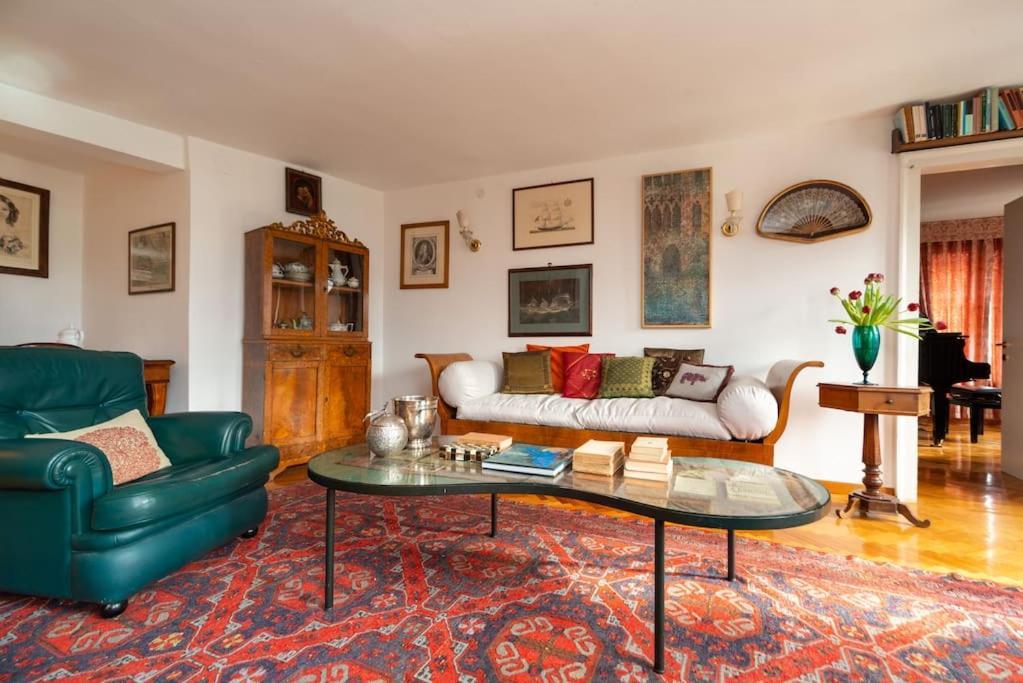 Ca Del Duca Historical Palace Grand Canal Apartment Venedig